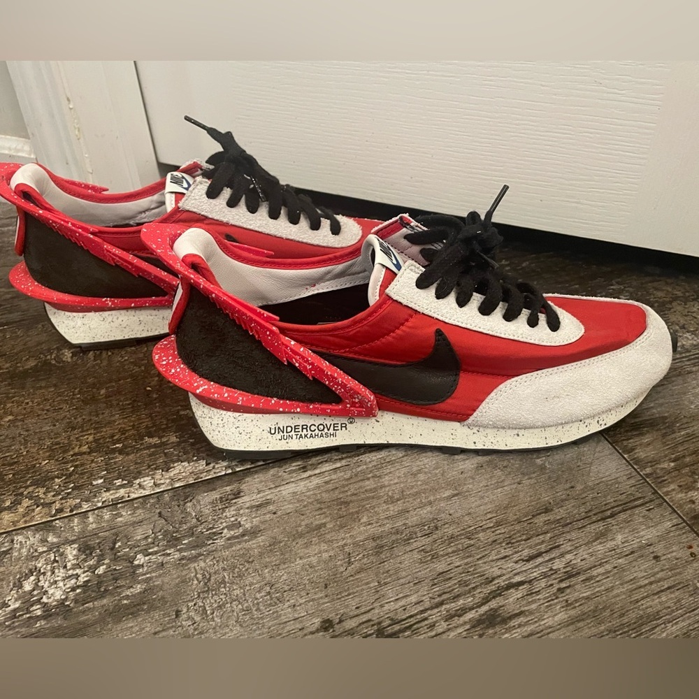 NWOB Nike Daybreak Undercover University Red size 14